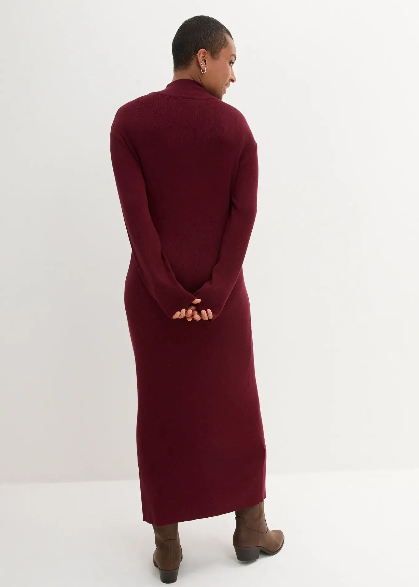 Robe longue et fluide en fine maille