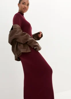 Robe longue et fluide en fine maille