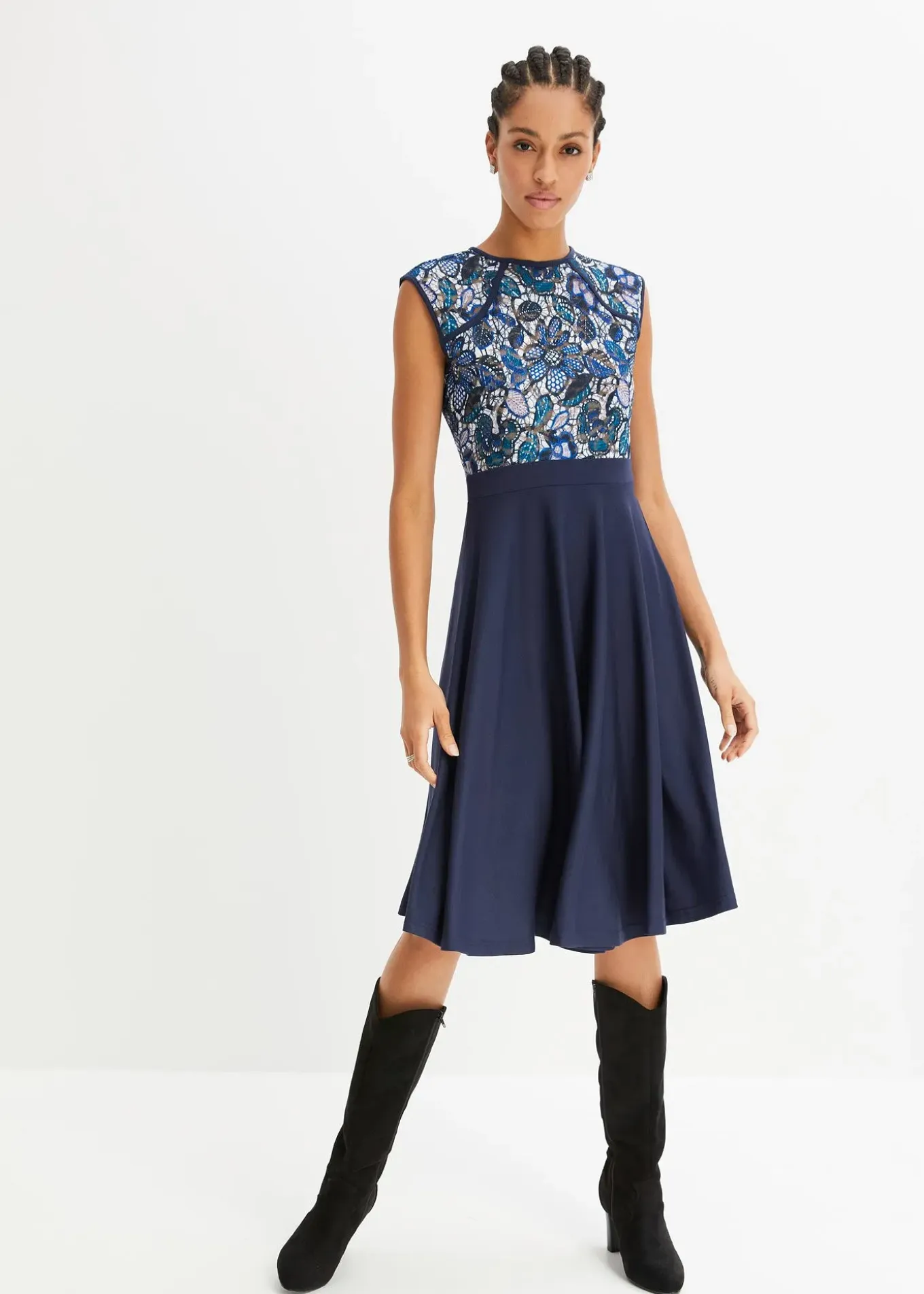 Robe midi avec dentelle