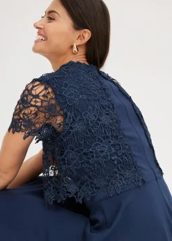 Robe midi avec empiècement dentelle