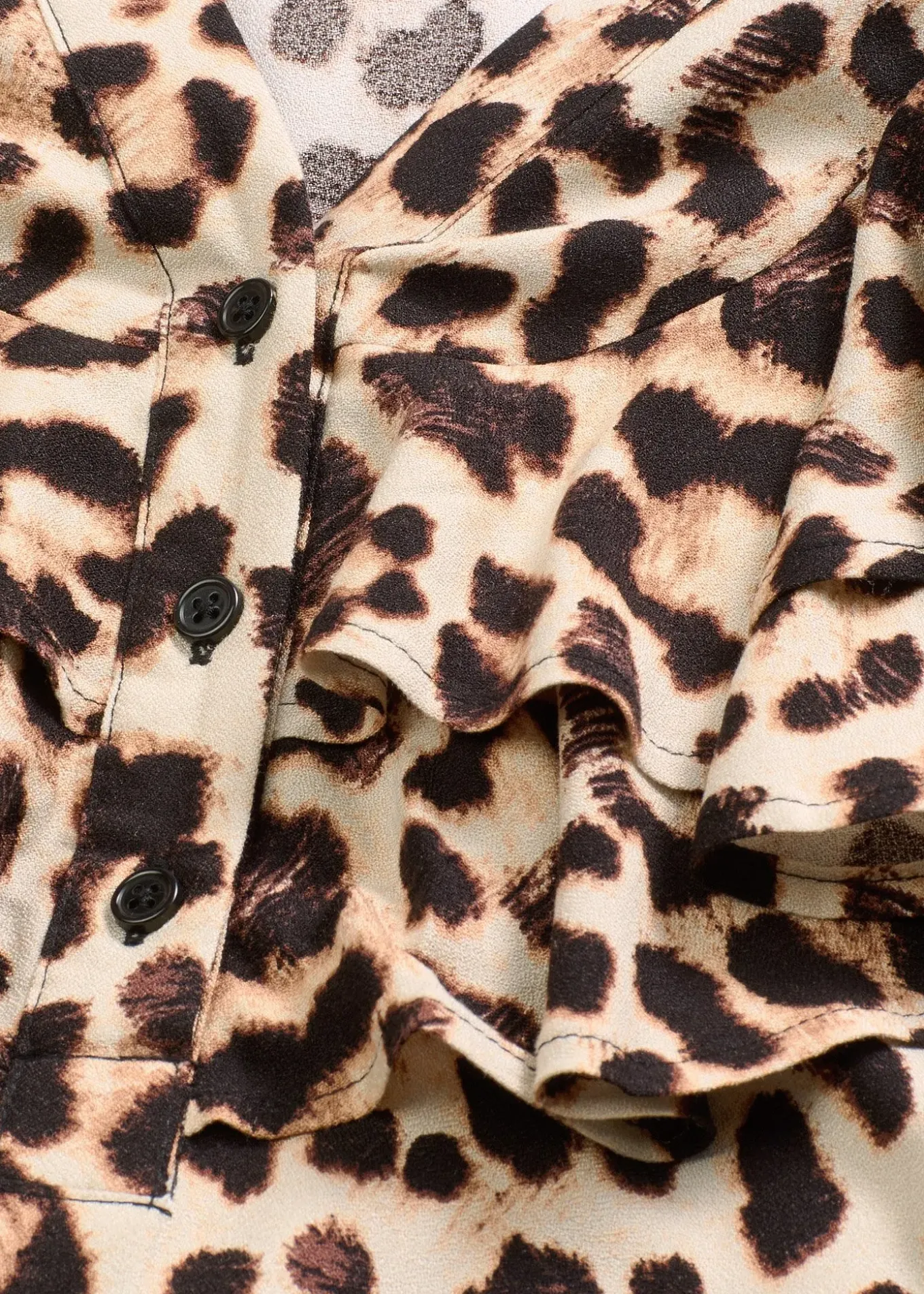 Robe midi avec volants en crêpe texturé