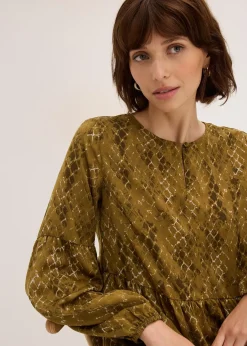 Robe midi en satin fluide