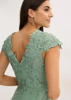 Robe midi en tulle délicat avec dentelle