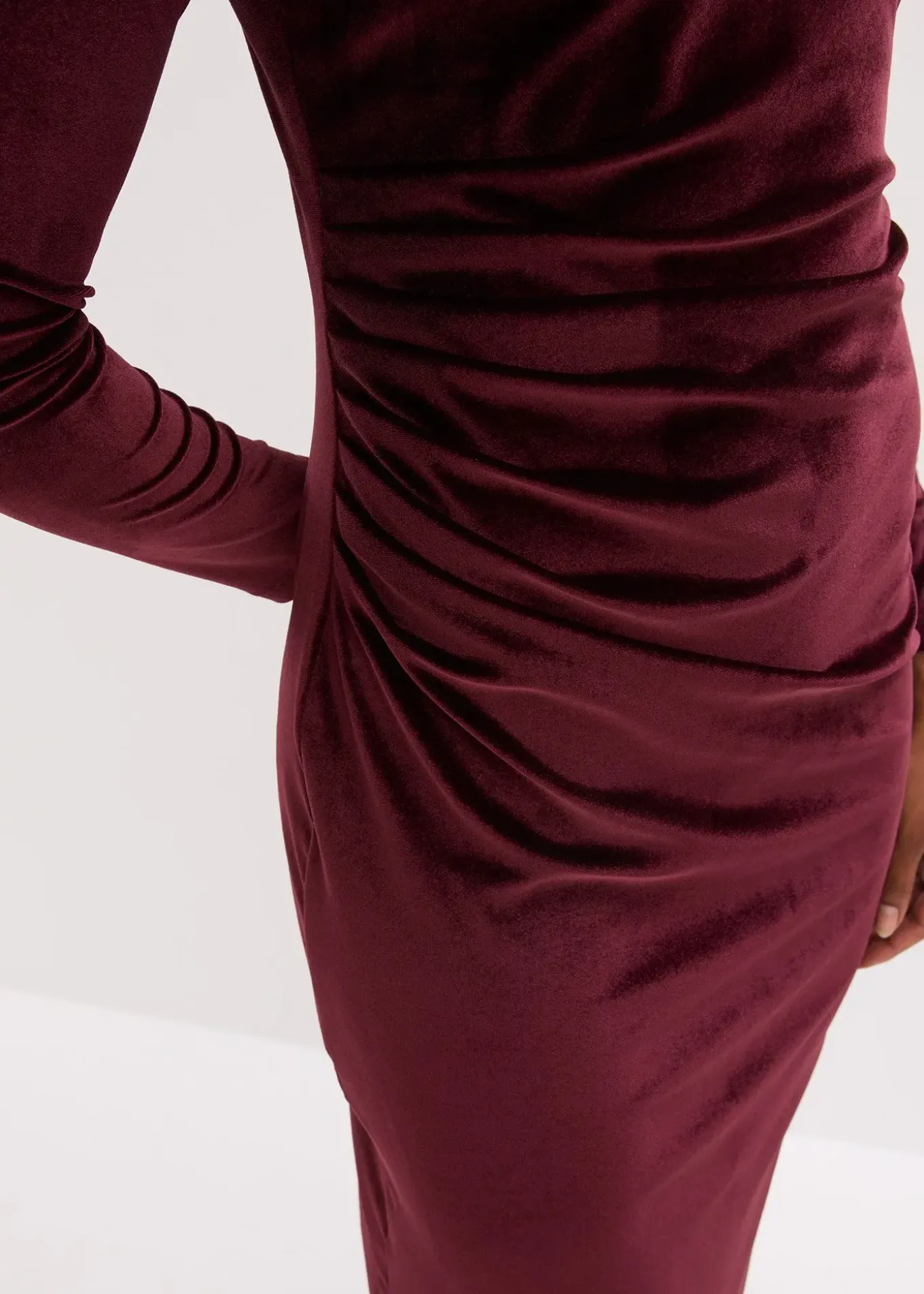 Robe midi en velours doux