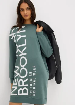 Robe oversize en molleton doux