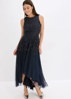 Robe plus longue au dos avec sequins brodés
