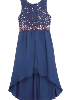 Robe plus longue derrière