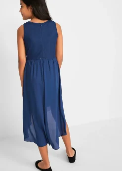 Robe plus longue derrière