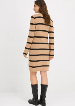 Robe près du corps en maille