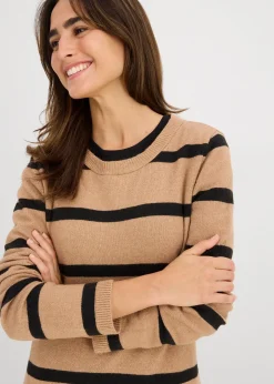 Robe près du corps en maille