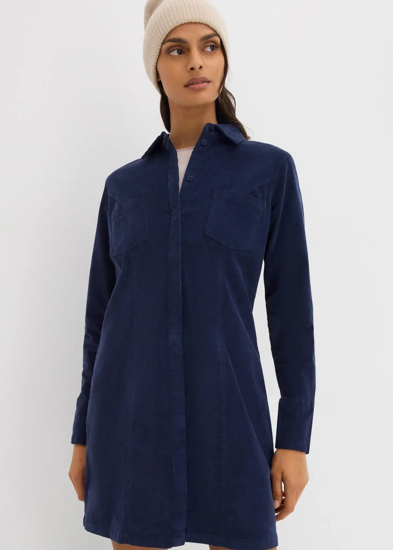 Robe près du corps en velours côtelé