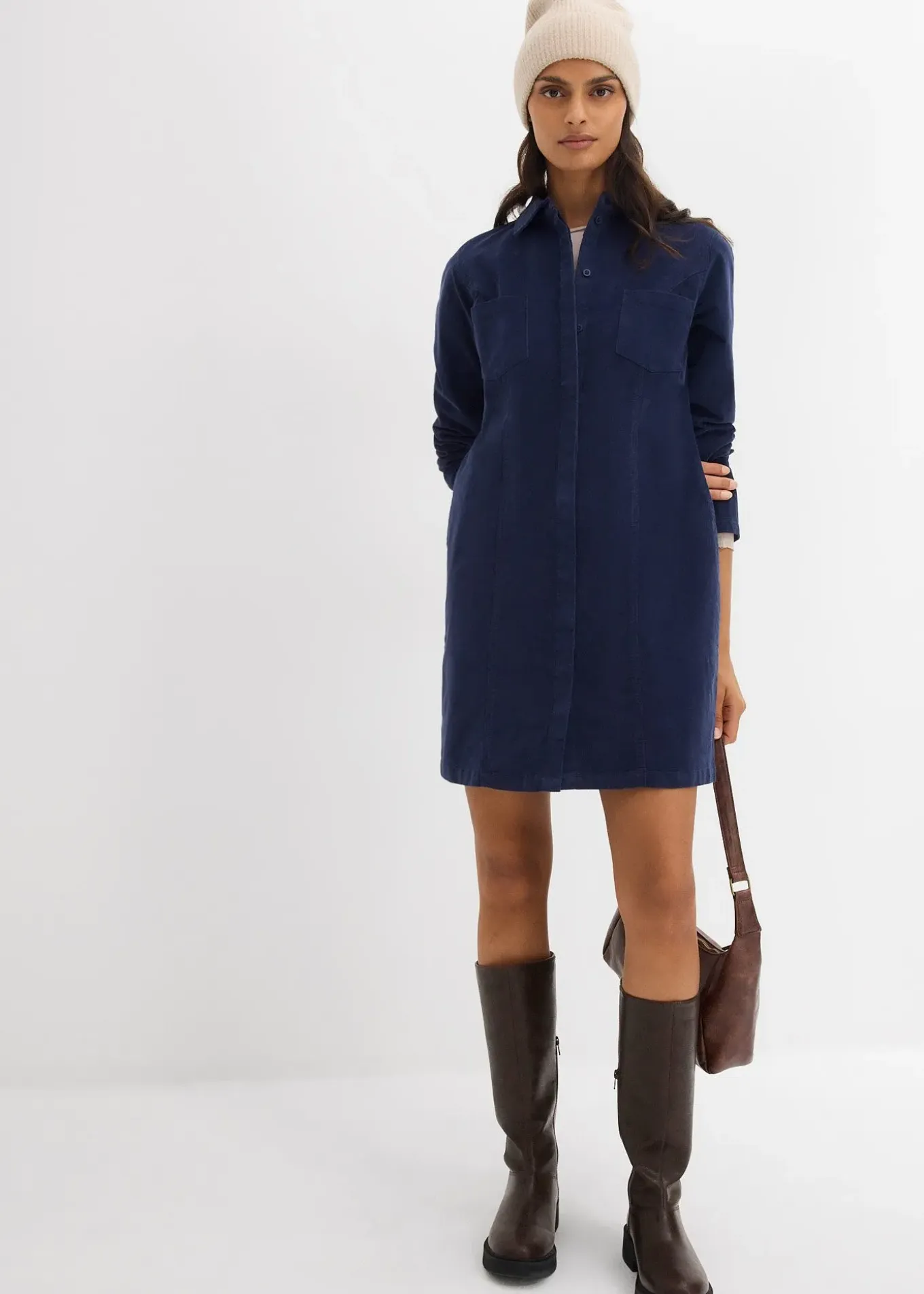 Robe près du corps en velours côtelé