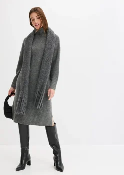 Robe pull fendue sur le côté