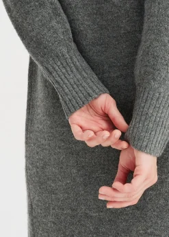 Robe pull fendue sur le côté