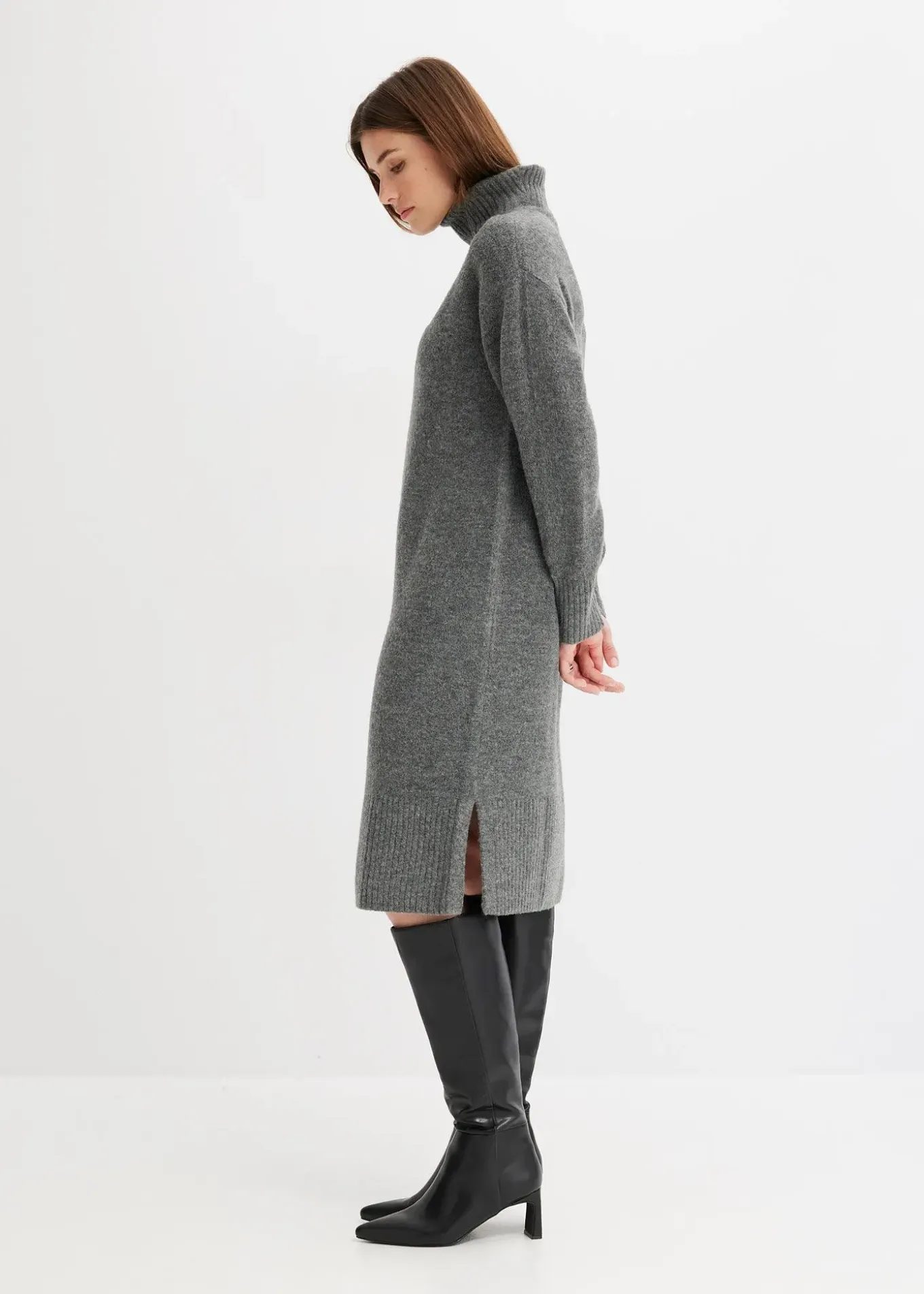 Robe pull fendue sur le côté