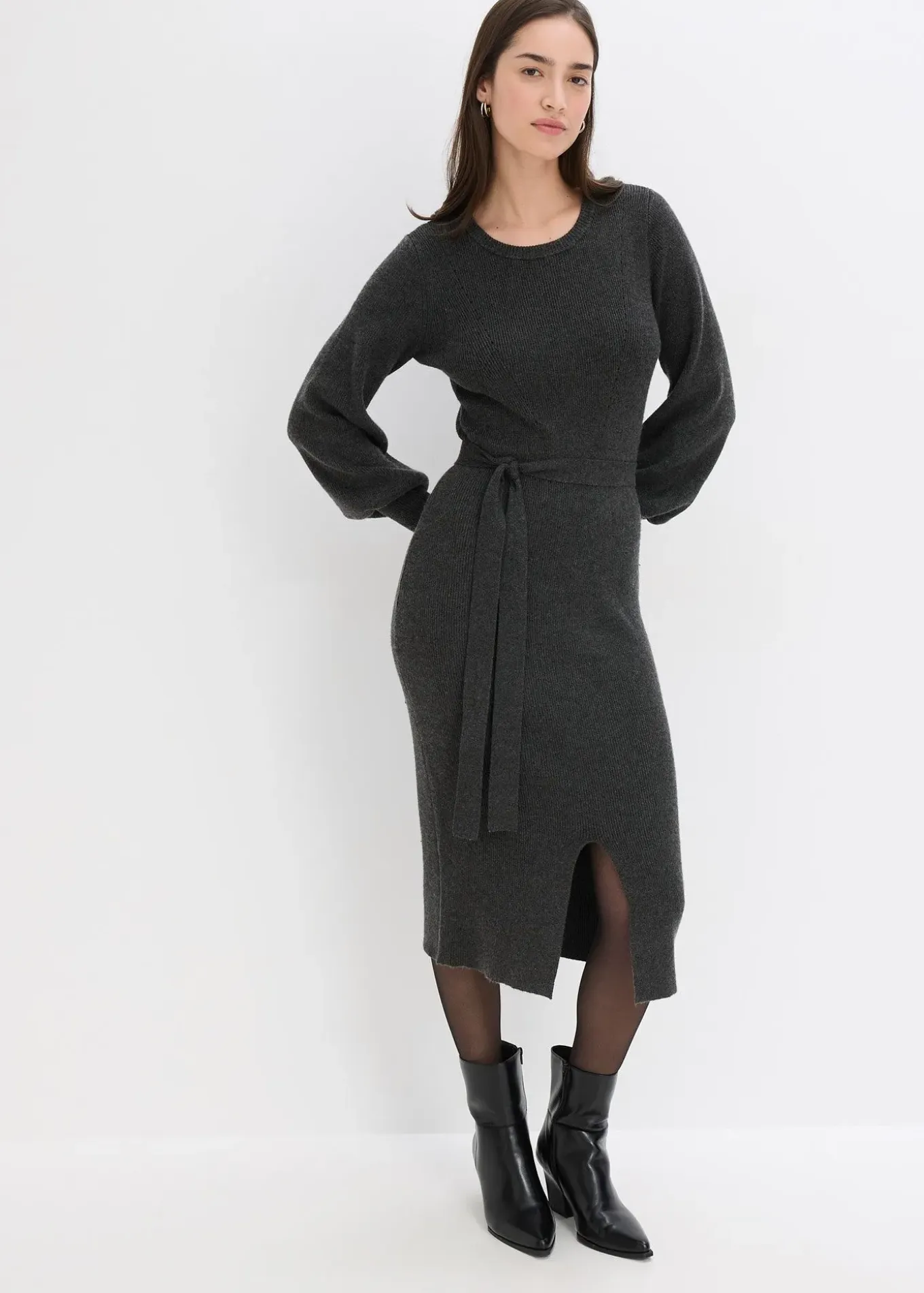 Robe pull fluide et côtelée en viscose majoritaire