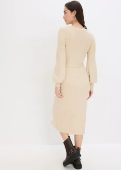 Robe pull fluide et côtelée en viscose majoritaire