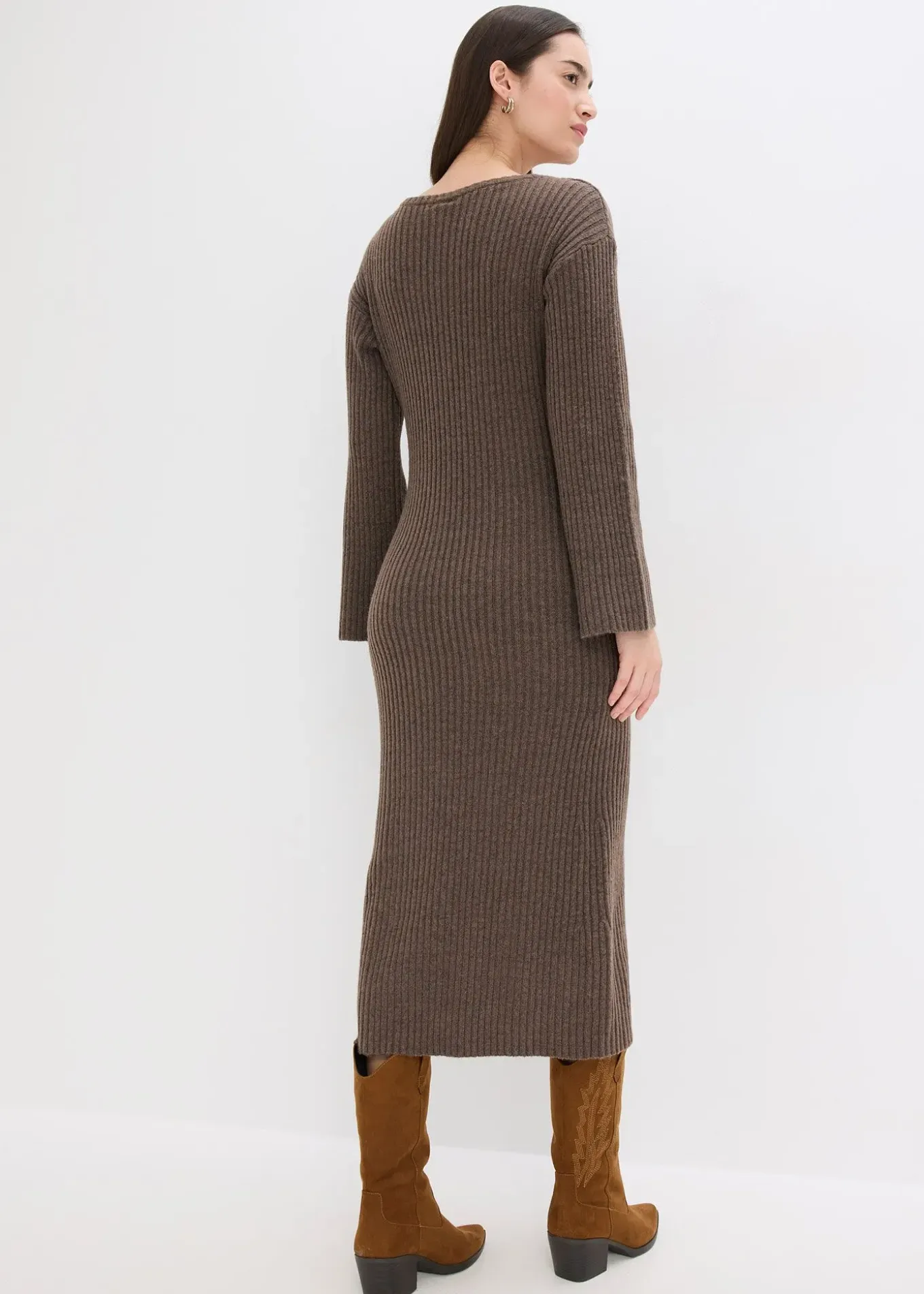 Robe pull longue avec fente