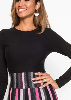 Robe évasée en maille à motif jacquard