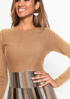 Robe évasée en maille à motif jacquard