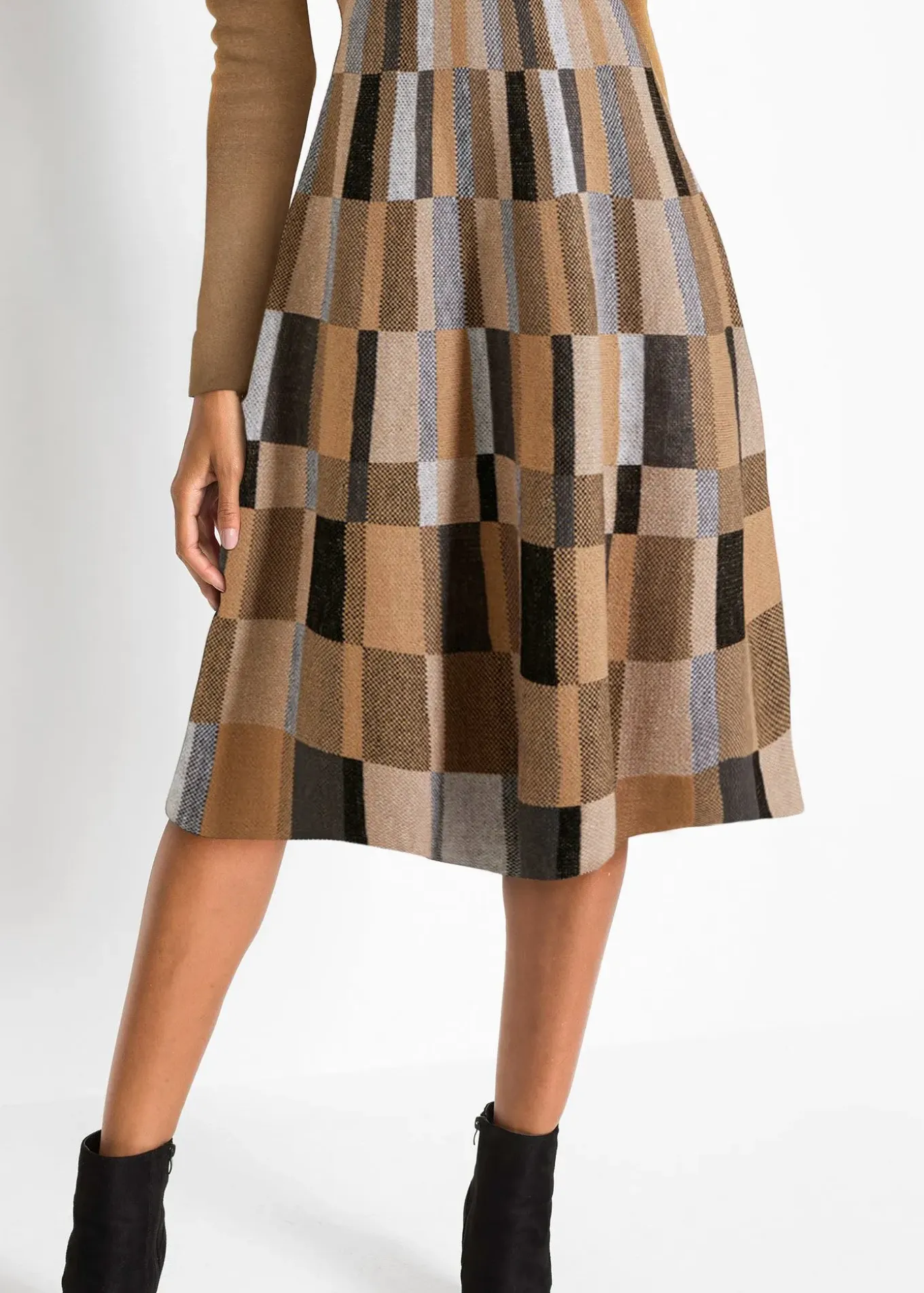 Robe évasée en maille à motif jacquard