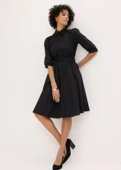 Robe-chemise avec dentelle et lien à nouer