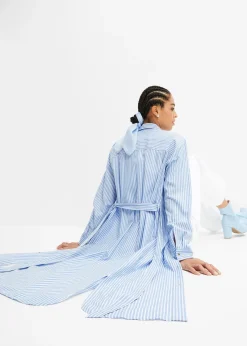 Robe-chemise rayée avec ceinture à nouer