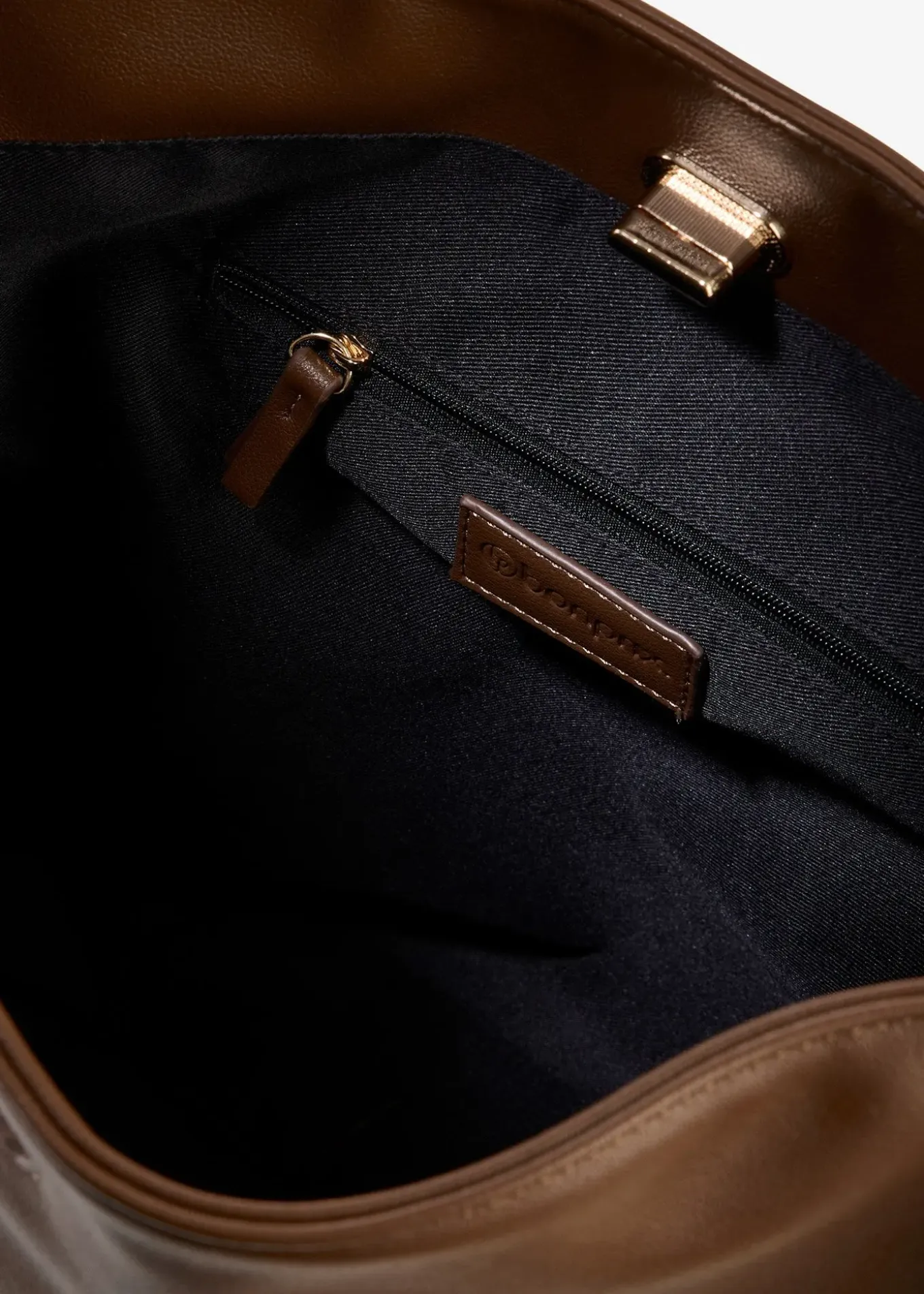 Sac à bandoulière avec détail anse