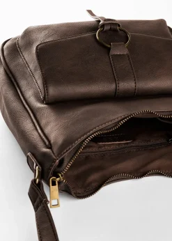 Sac à bandoulière et détail boucle