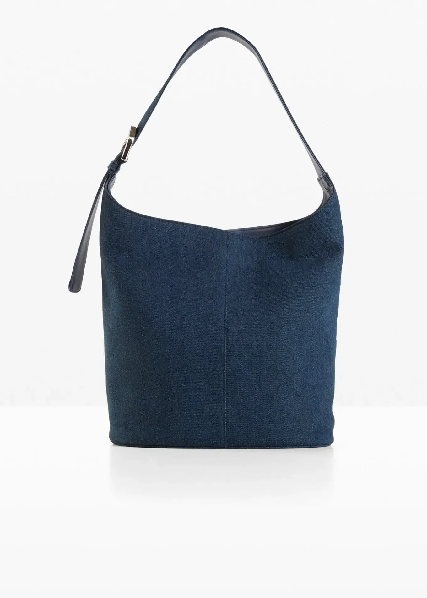 Sac seau avec détail boucle