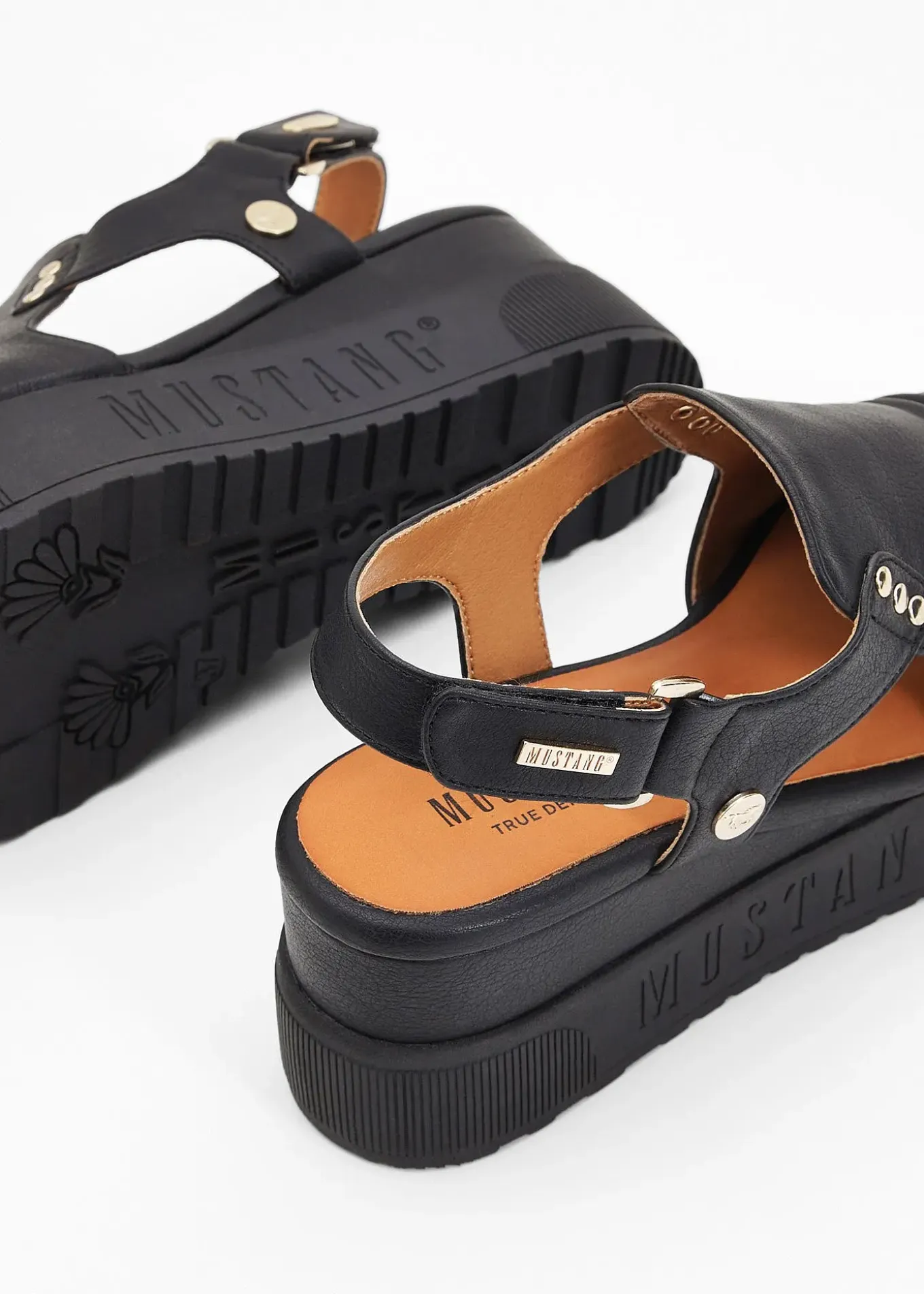 Sandales à plateforme Mustang