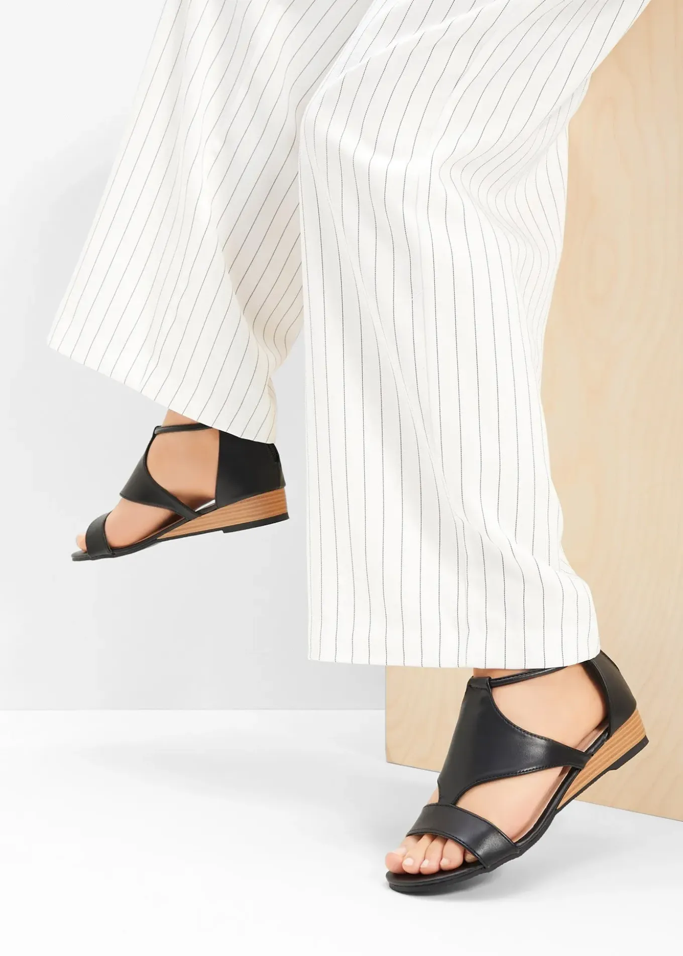 Sandales compensées