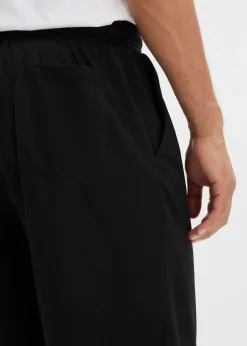 Short ample et léger en mesh