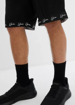 Short ample et léger en mesh