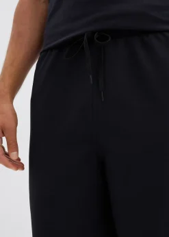 Short de sport homme en matière légère