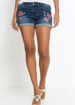 Short en jean brodé
