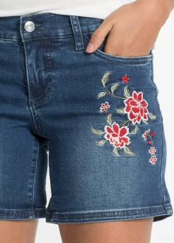 Short en jean brodé