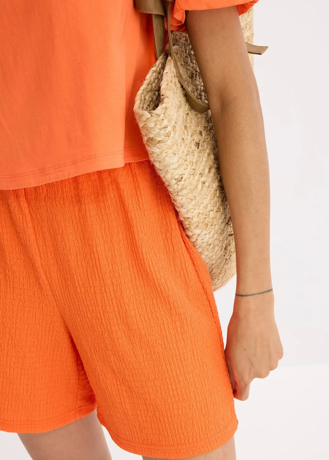 Short en léger jersey crêpe