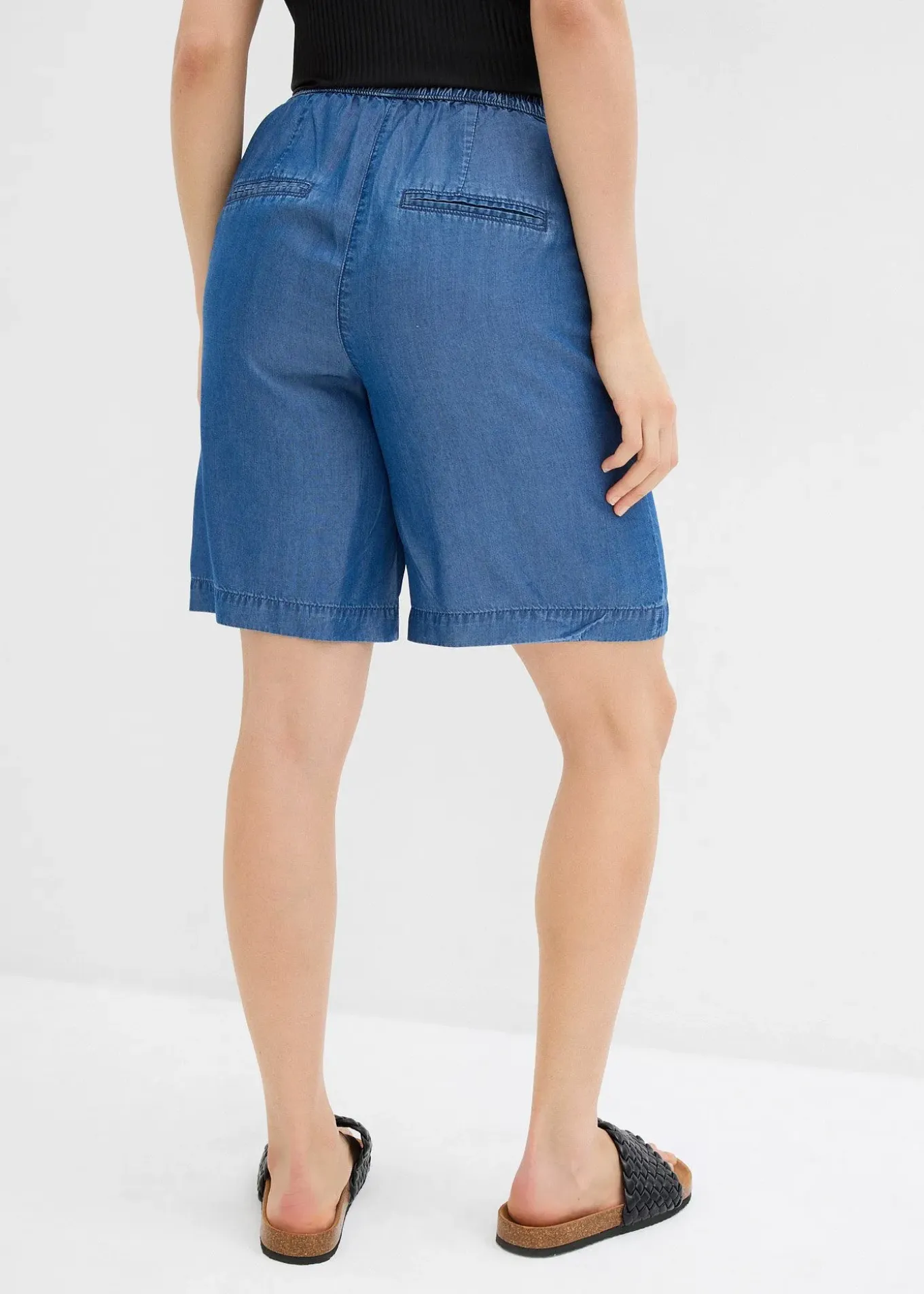 Short en Lyocell à taille élastiquée