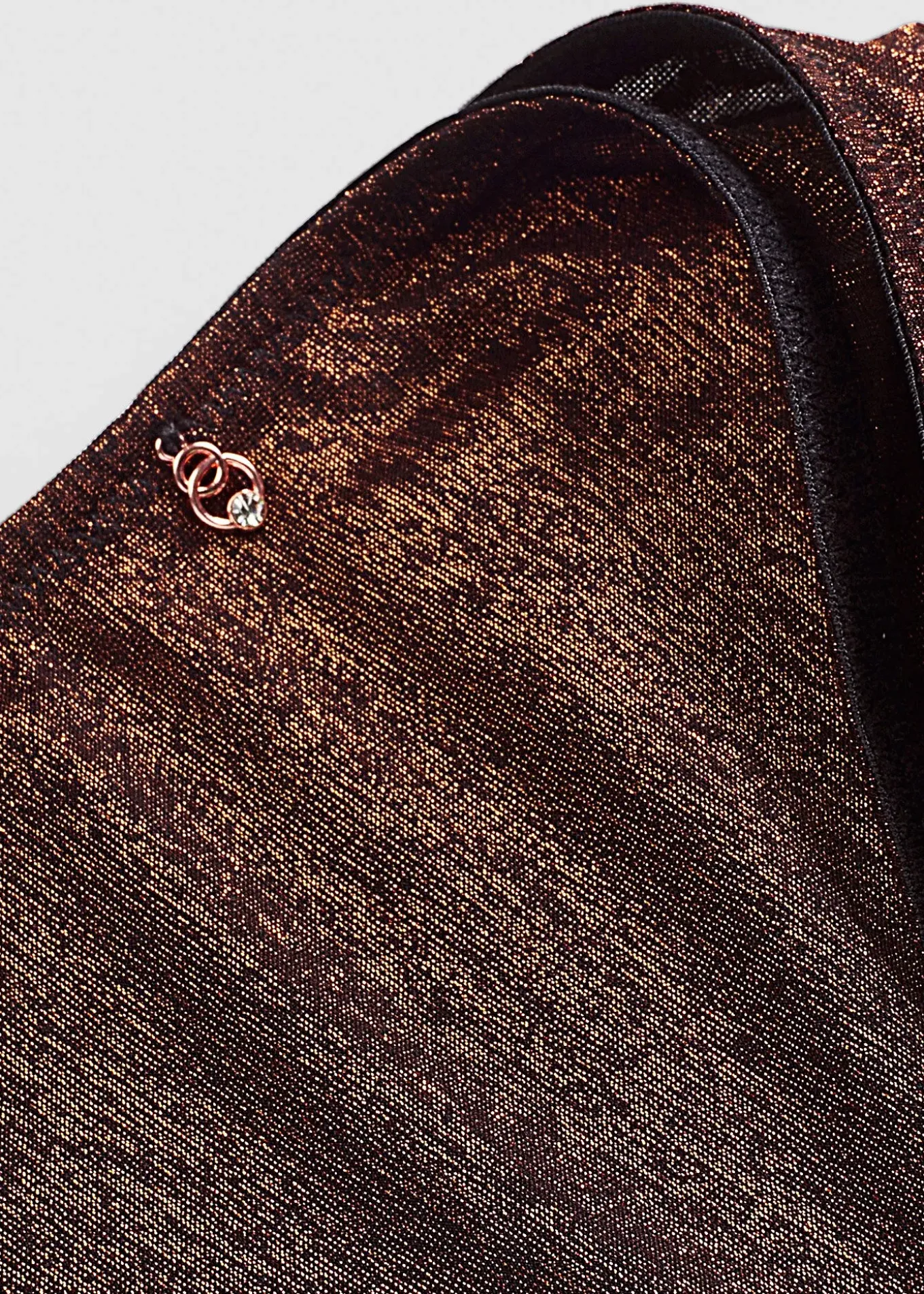 Slip Maxi brésilien en matière brillante