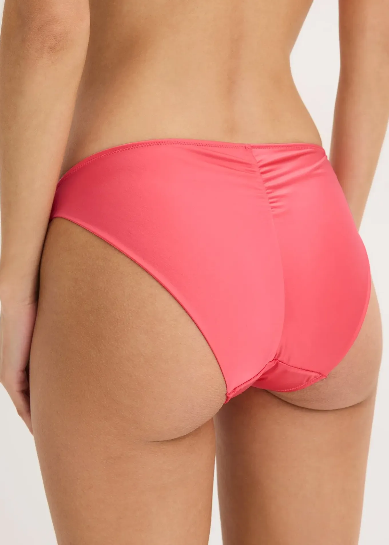 Slip mini avec dos sans coutures