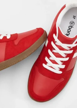 Sneakers au look rétro