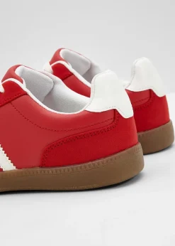 Sneakers au look rétro