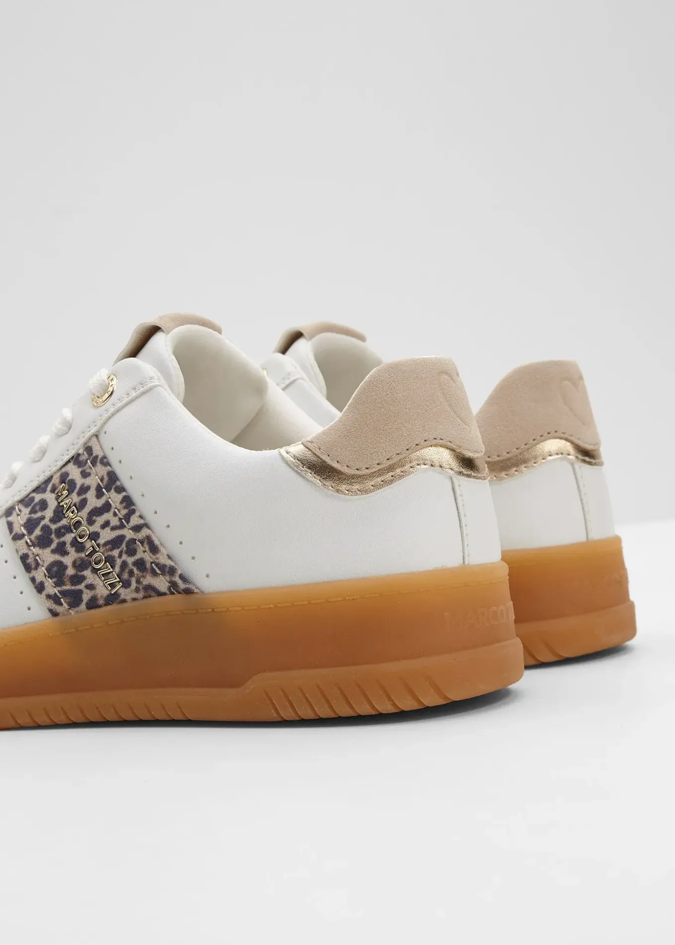 Sneakers Marco Tozzi à plateforme, look rétro