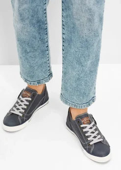 Sneakers Mustang