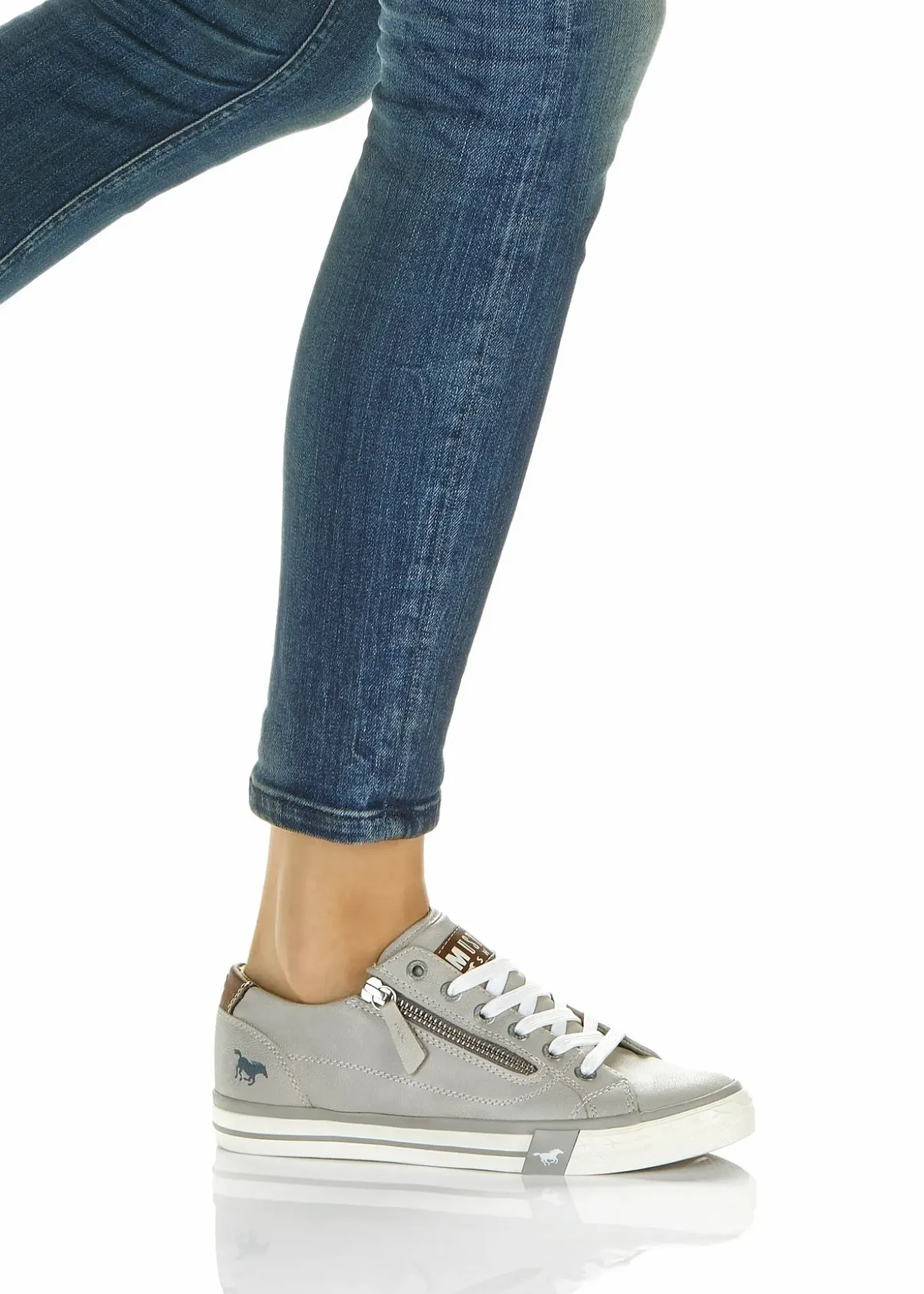 Sneakers Mustang à fermeture zippée