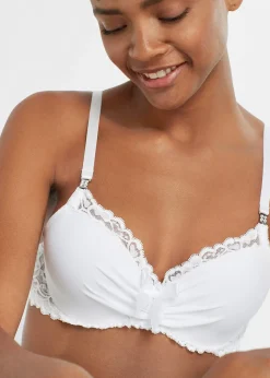 Soutien-gorge à coques et armatures
