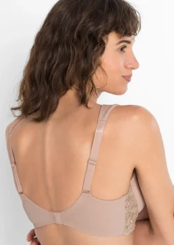 Soutien-gorge à coques et bretelles rembourrées