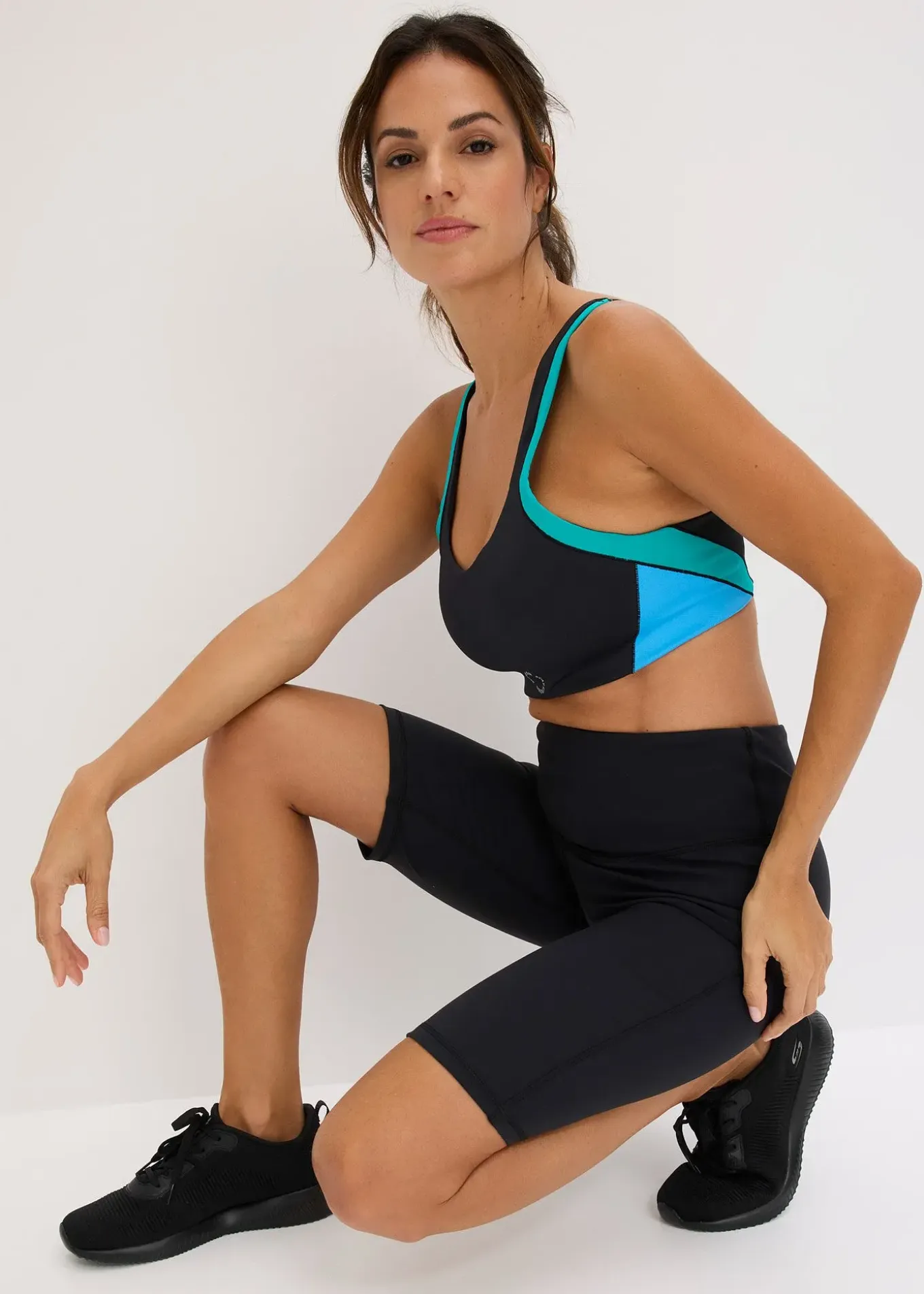 Soutien-gorge de sport rembourré, maintien modéré
