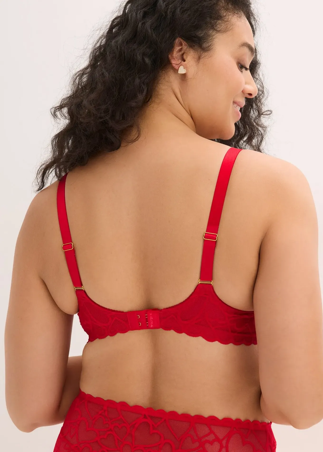 Soutien-gorge minimiseur avec bijou
